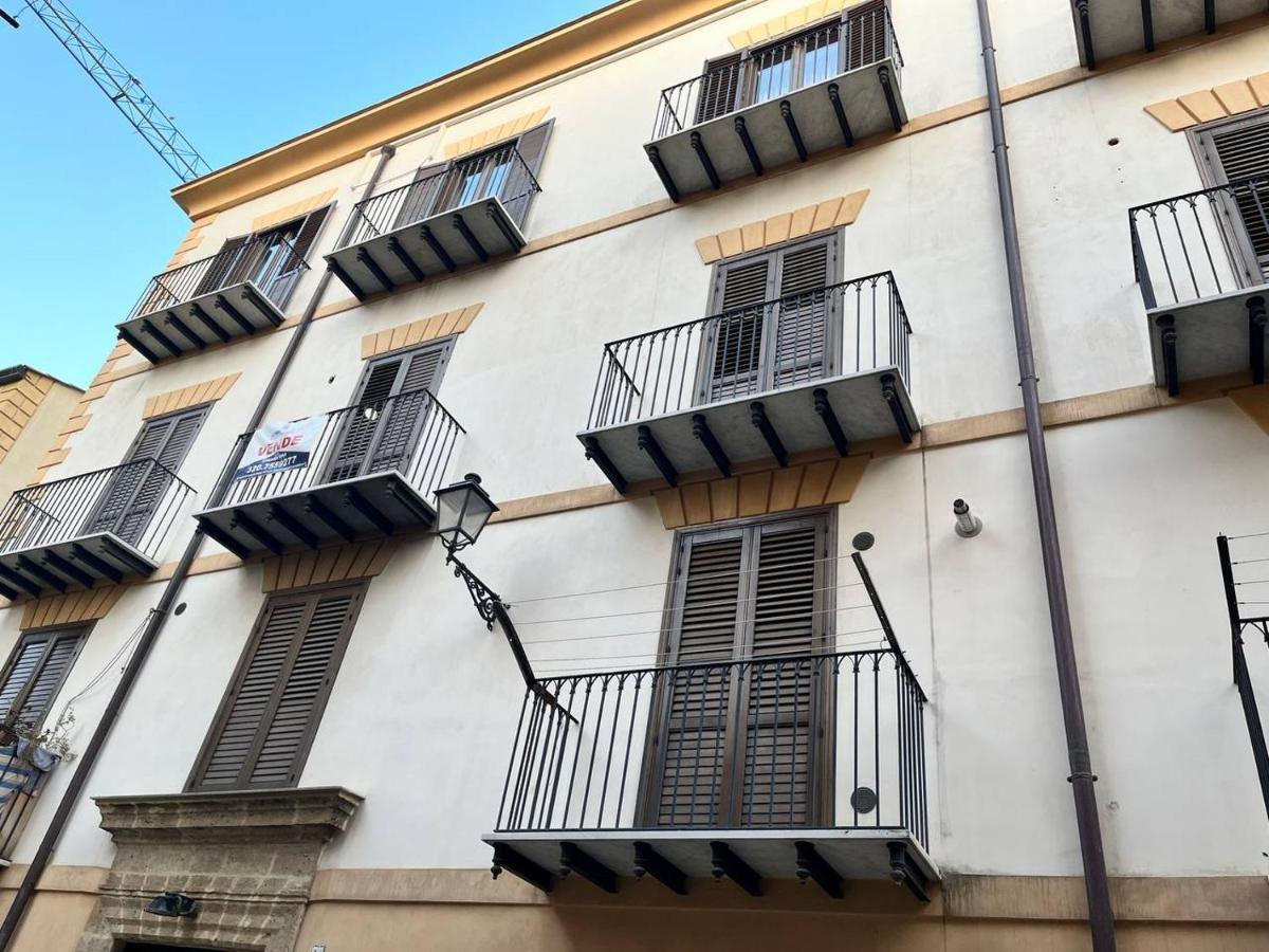 Suite Franziska Lift & Ac A Ballaro Palermo Exterior foto